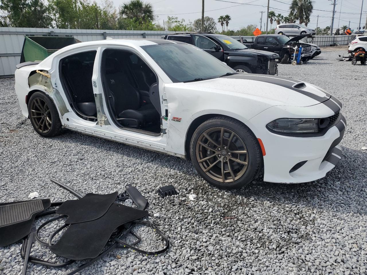 2019 Dodge Charger Scat Pack - Image 4