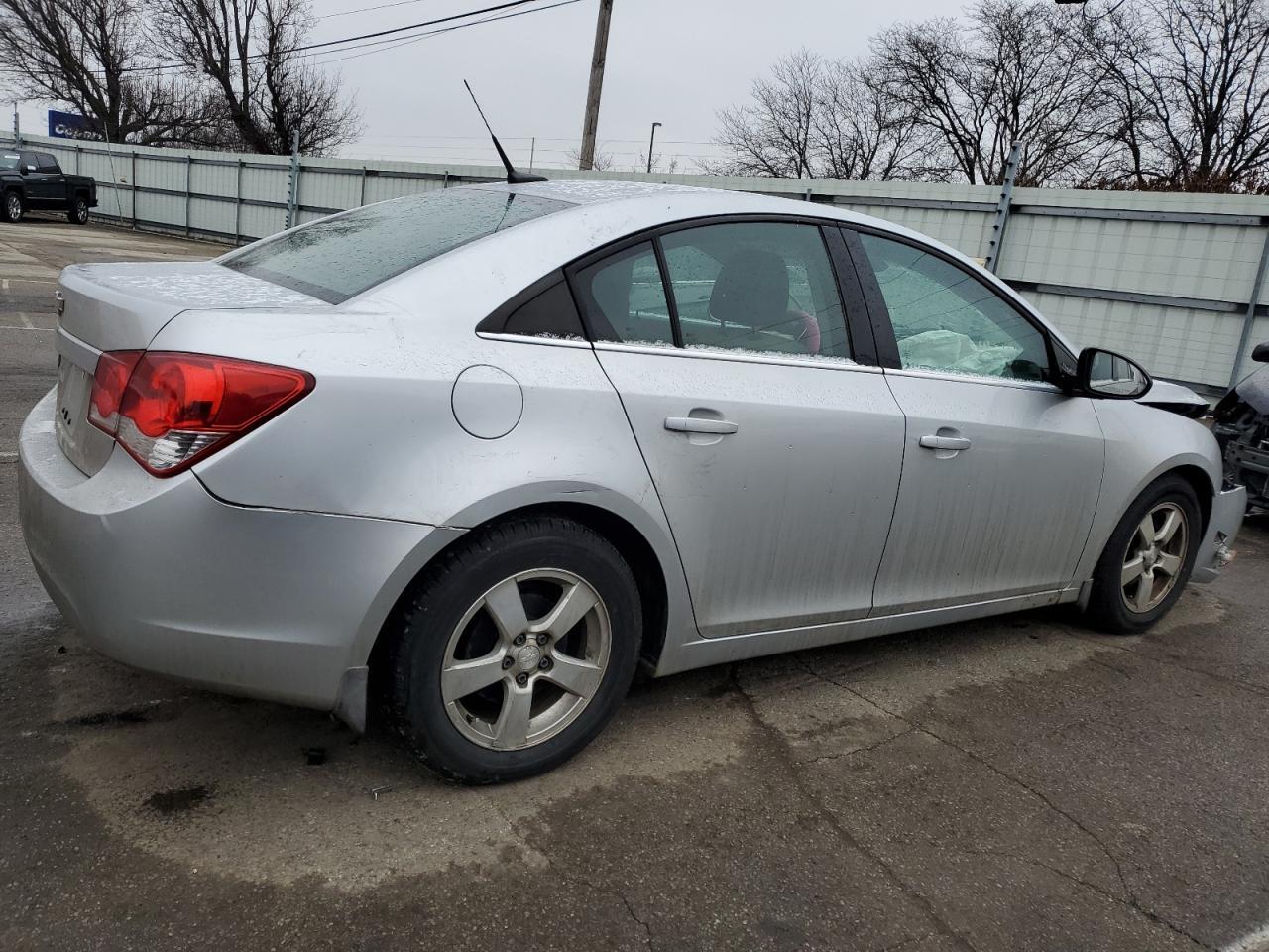 2012 Chevrolet Cruze Ls - Фото 3