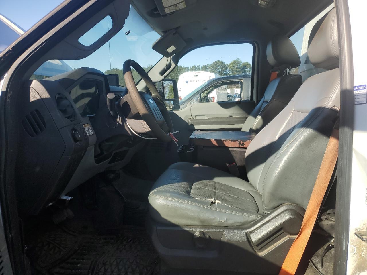 2013 Ford F350 Super Duty - Фото 7