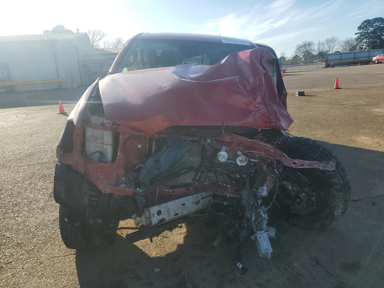 2019 Toyota Tacoma - Image 5