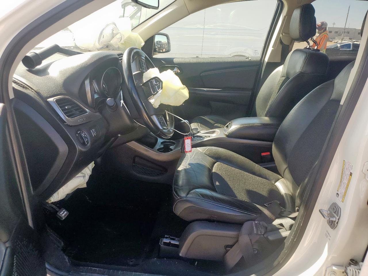 2020 Dodge Journey Crossroad - Image 7