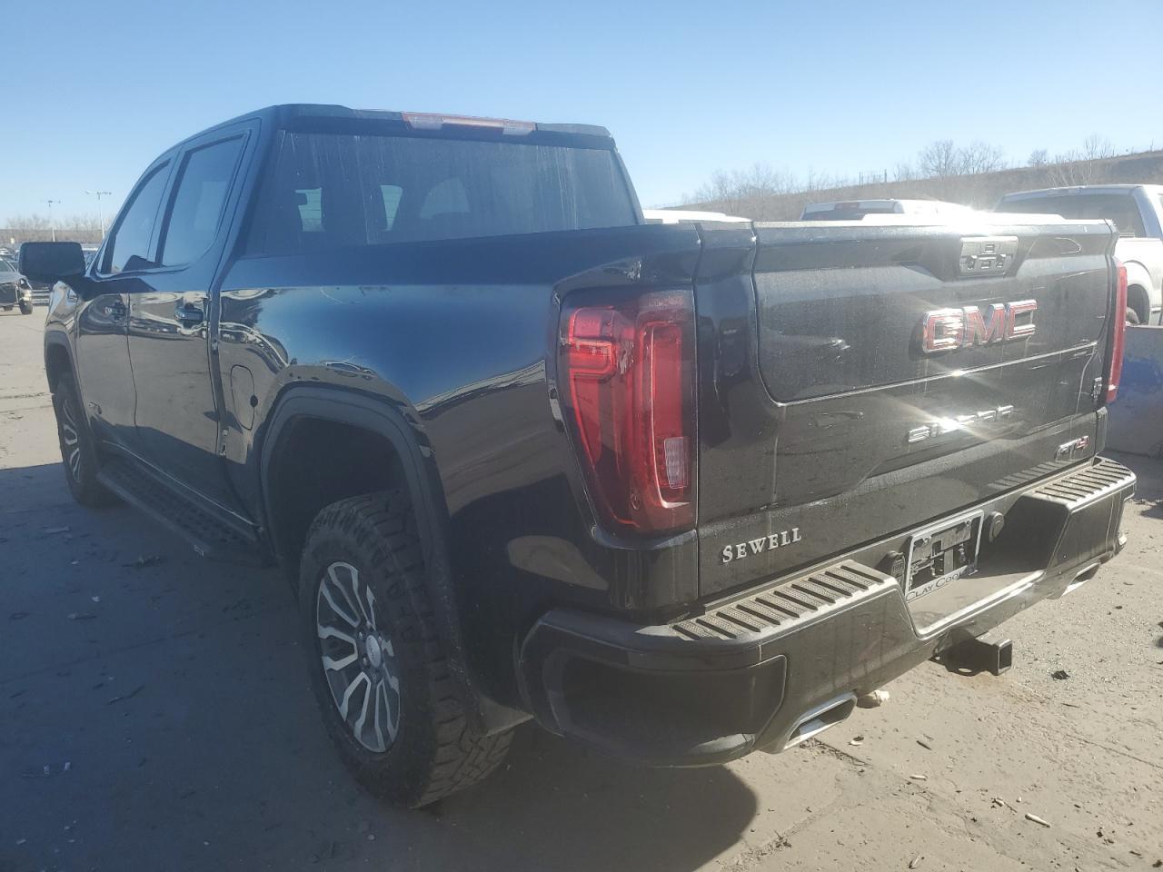 2021 GMC Sierra K1500 At4 - Image 2