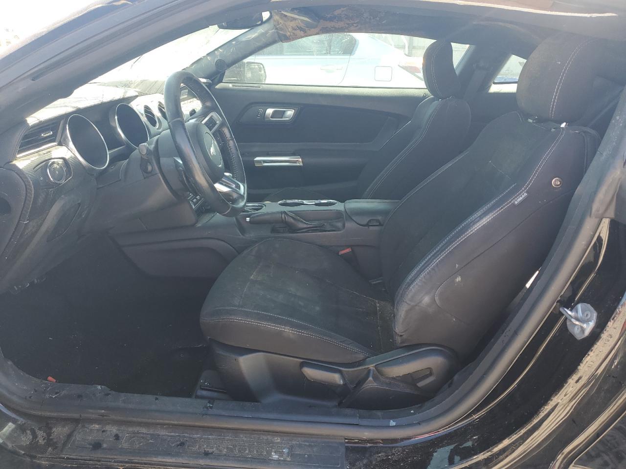 2018 Ford Mustang - Фото 7