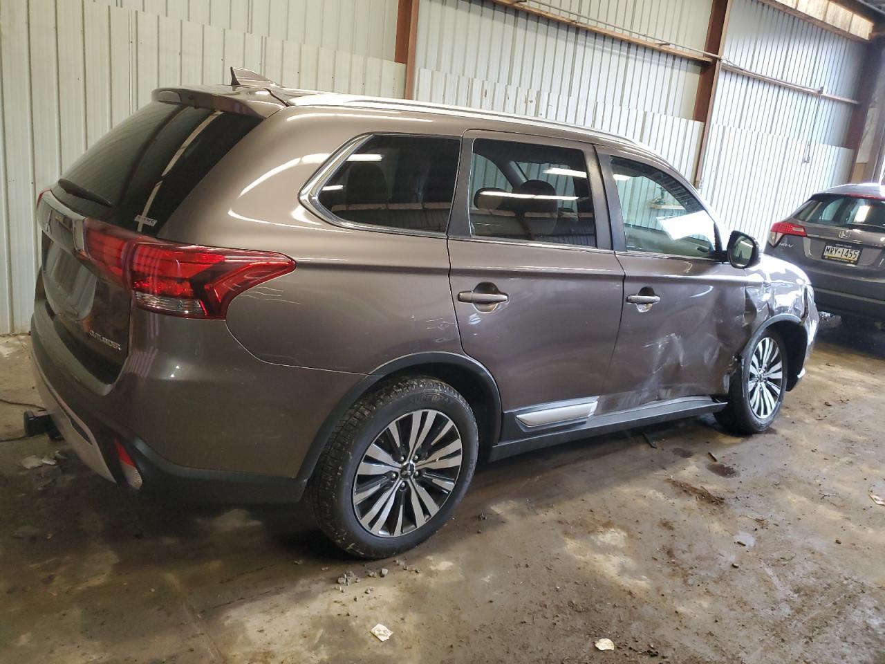 2019 Mitsubishi Outlander Se - Image 3