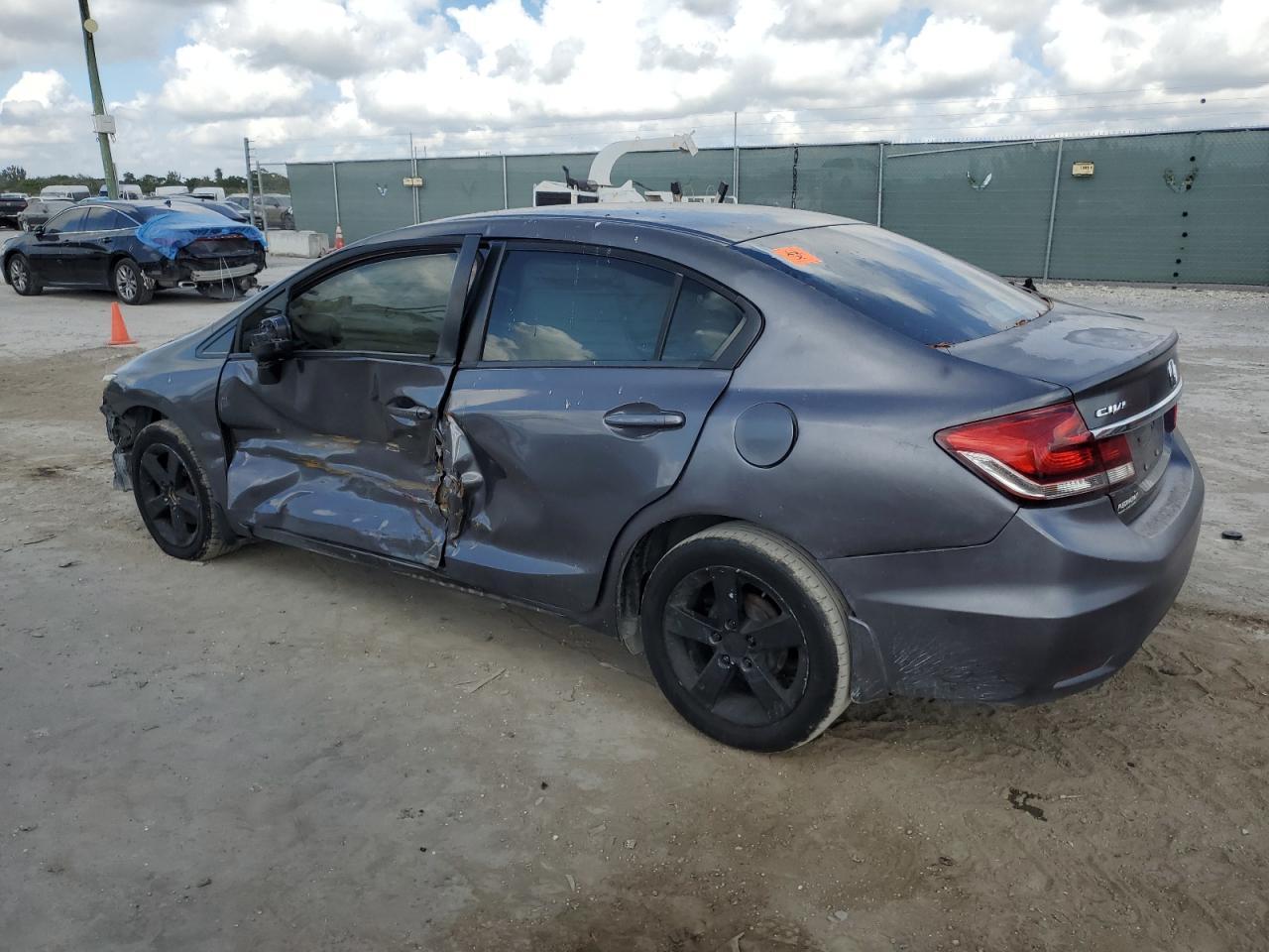 2015 Honda Civic Lx - Фото 2