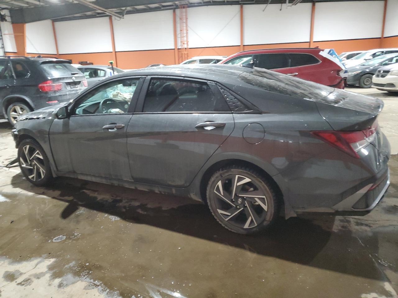 2024 Hyundai Elantra Sel - Image 2