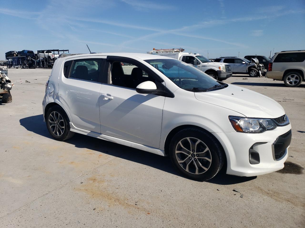 2020 Chevrolet Sonic Lt - Фото 4