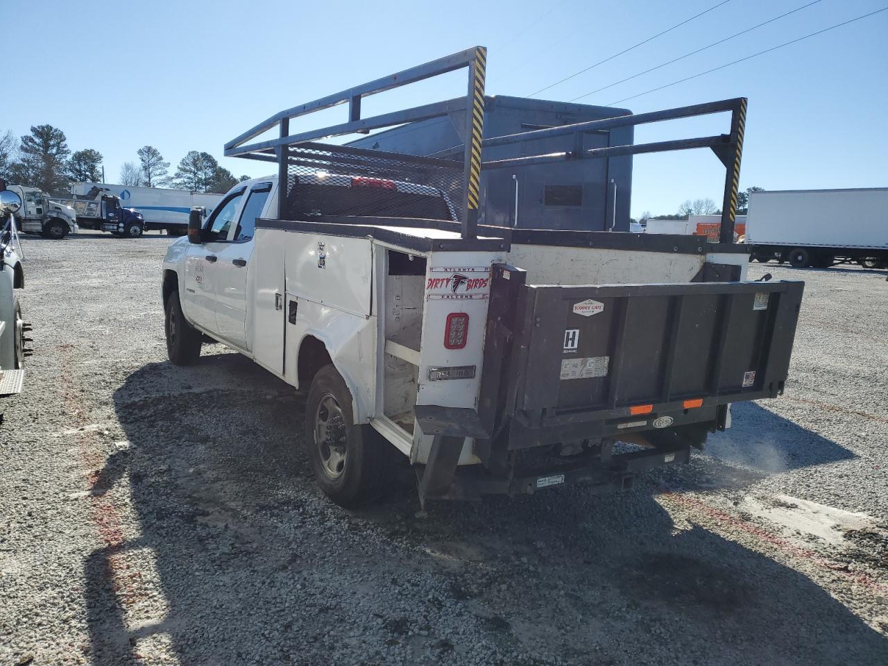 2019 Chevrolet Silverado C2500 Heavy Duty - Фото 2