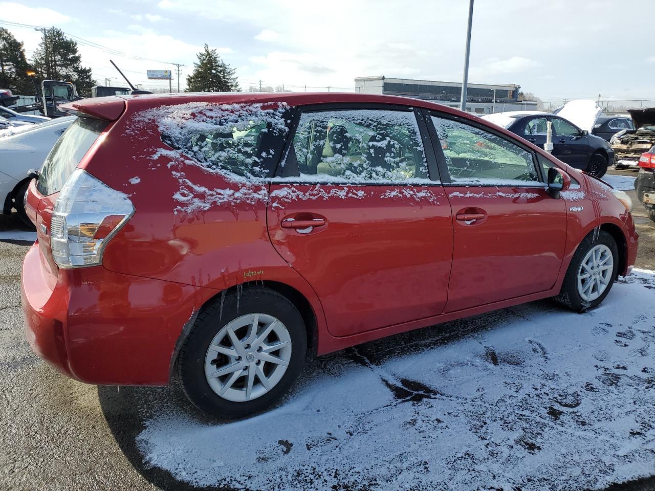 2012 Toyota Prius V - Image 3