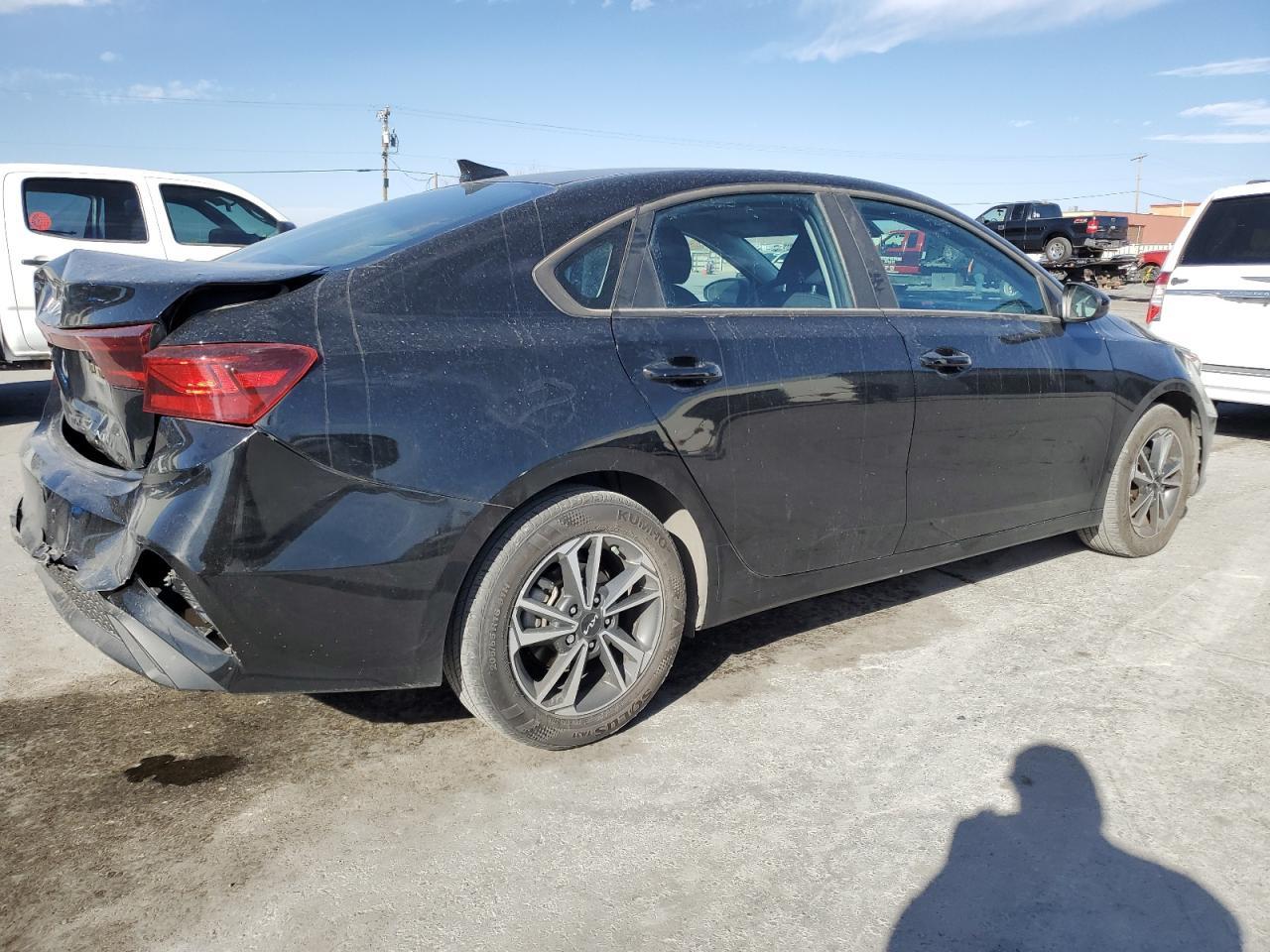 2024 Kia Forte Lx - Image 3