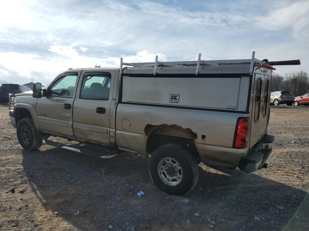 2005 Chevrolet Silverado K2500 Heavy Duty - Фото 2