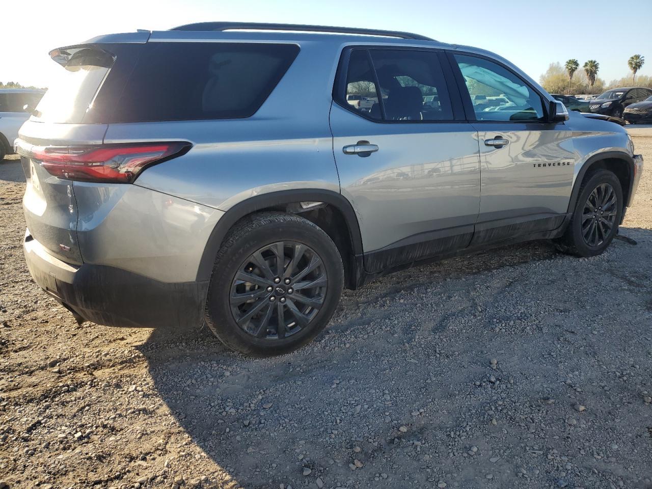 2023 Chevrolet Traverse Rs - Фото 3
