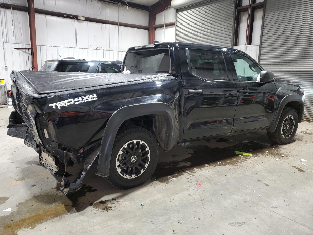 2024 Toyota Tundra Crewmax Sr - Фото 3