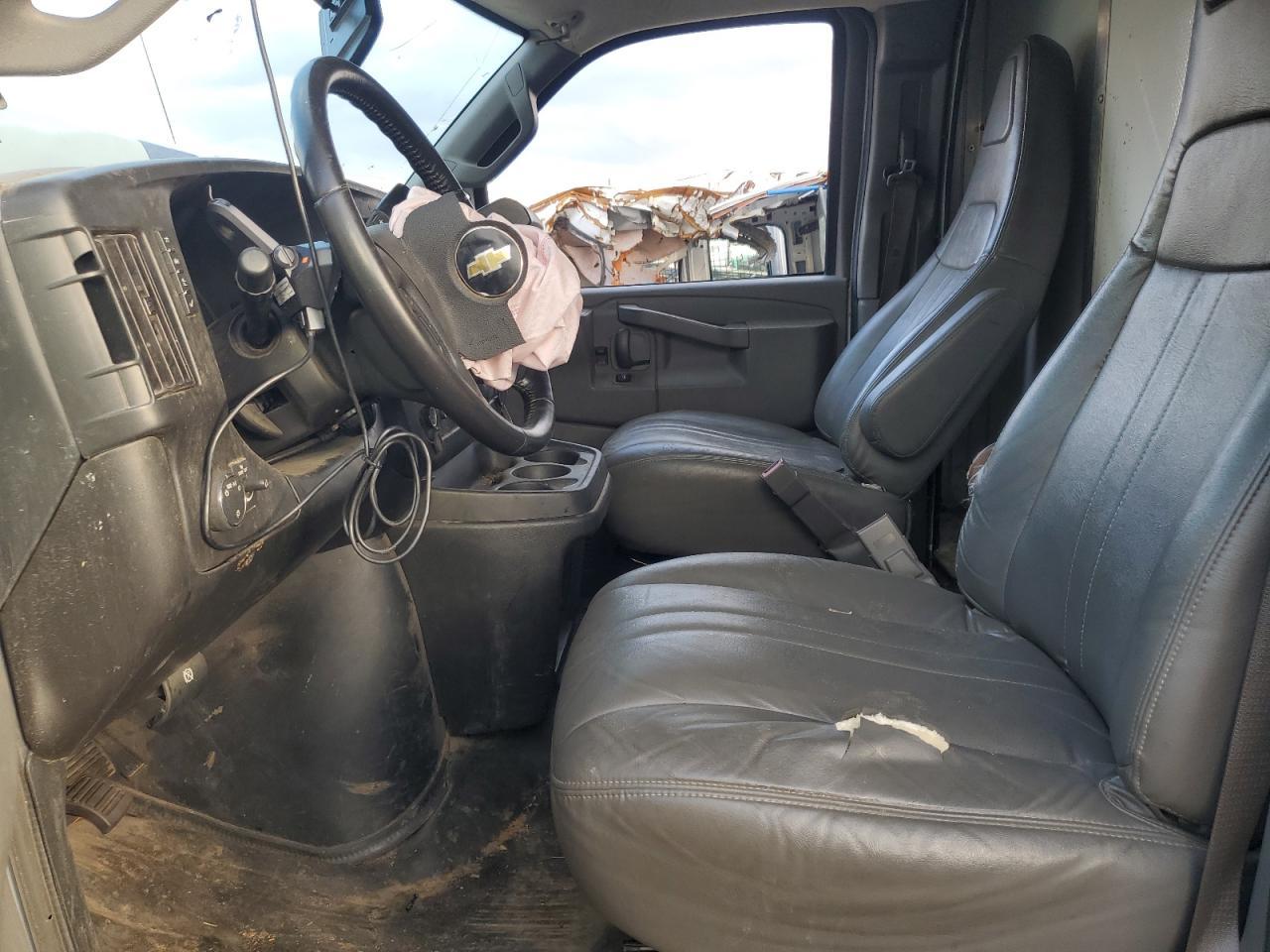 2022 Chevrolet Express G3500 - Image 7