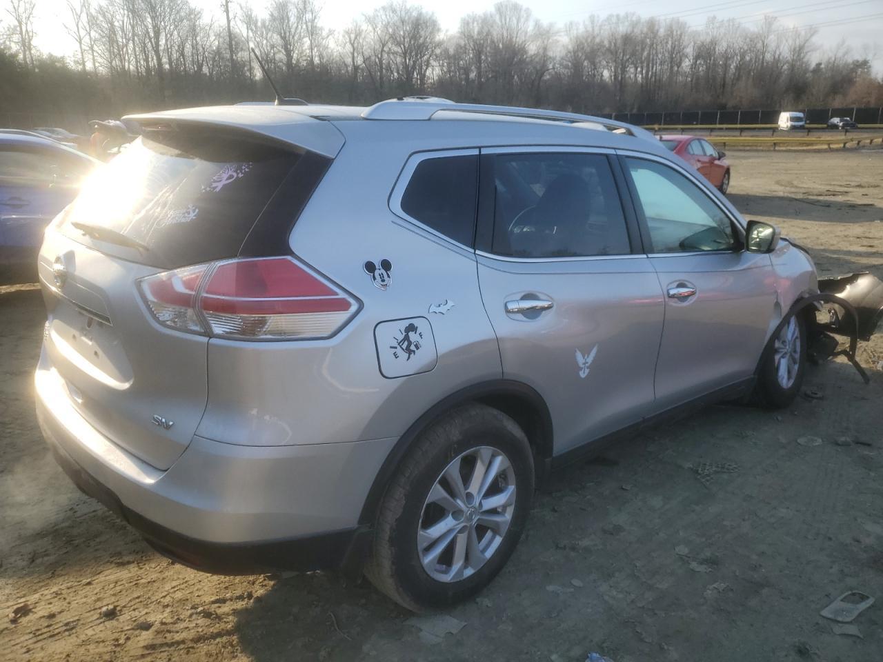 2015 Nissan Rogue S - Фото 3