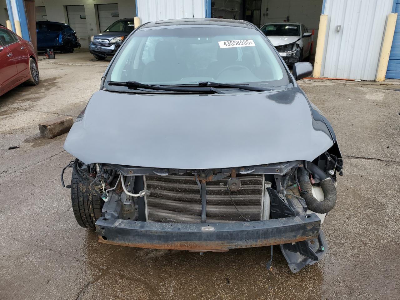 2009 Toyota Corolla S - Image 5