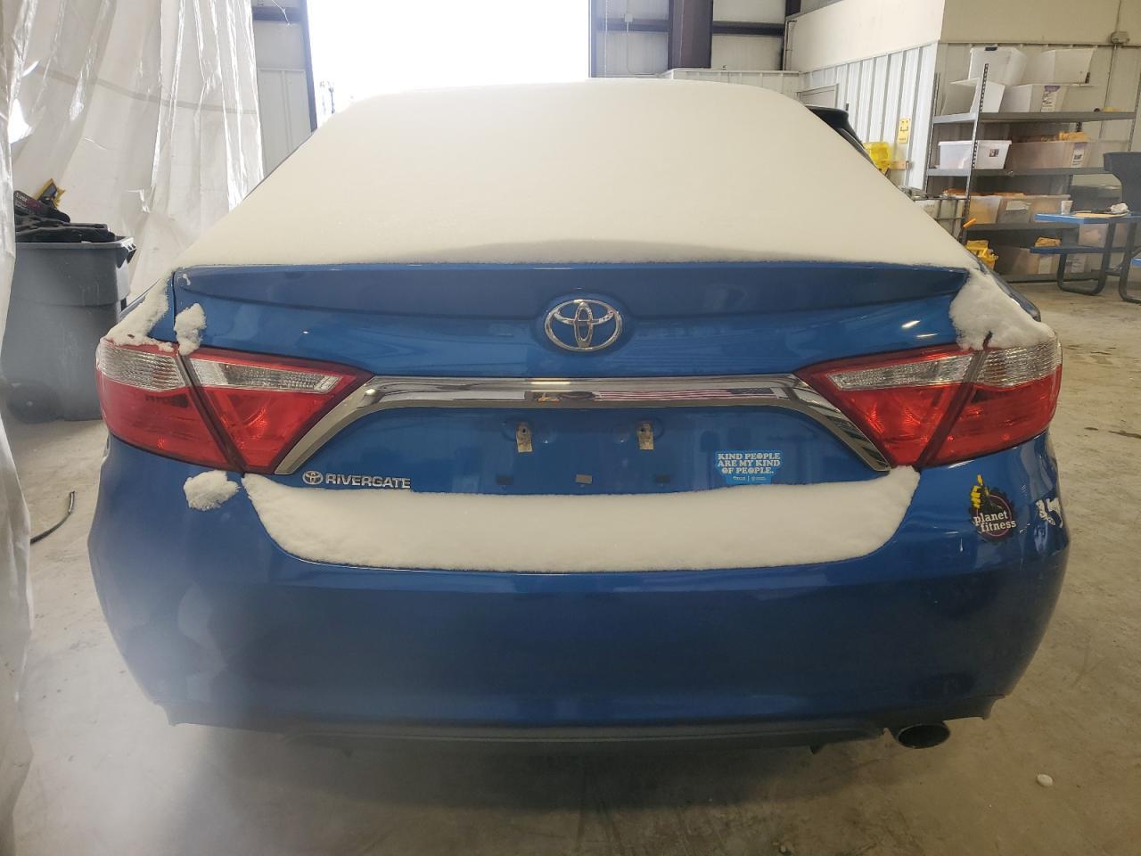 2017 Toyota Camry Le - Image 6