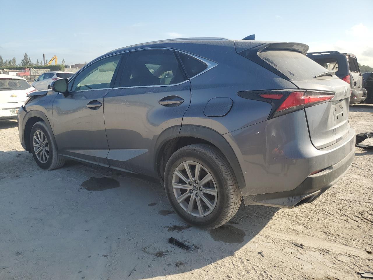 2021 Lexus Nx 300 Base - Фото 2