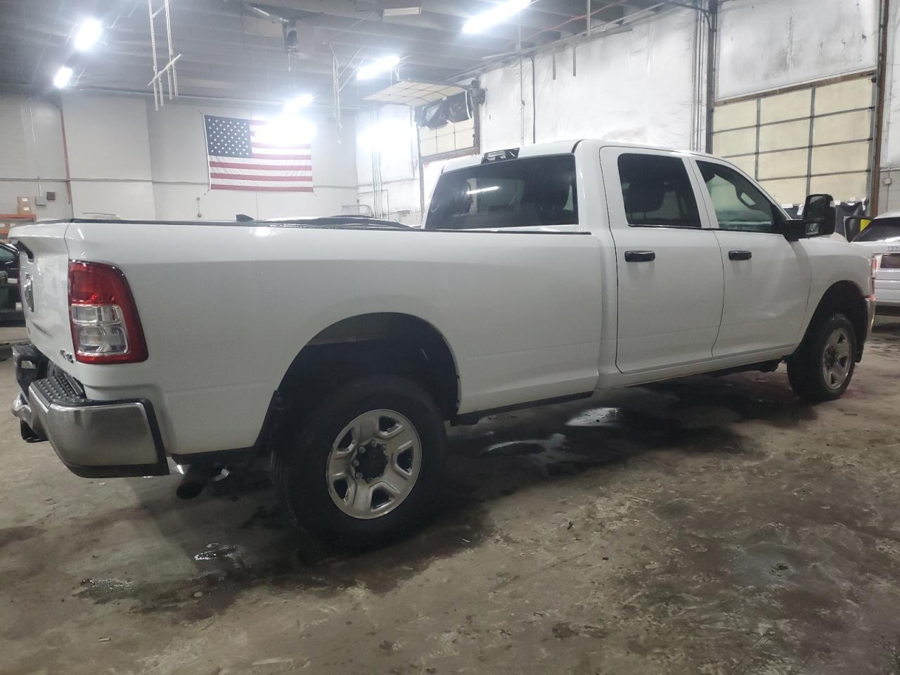 2024 Ram 2500 Tradesman - Фото 3
