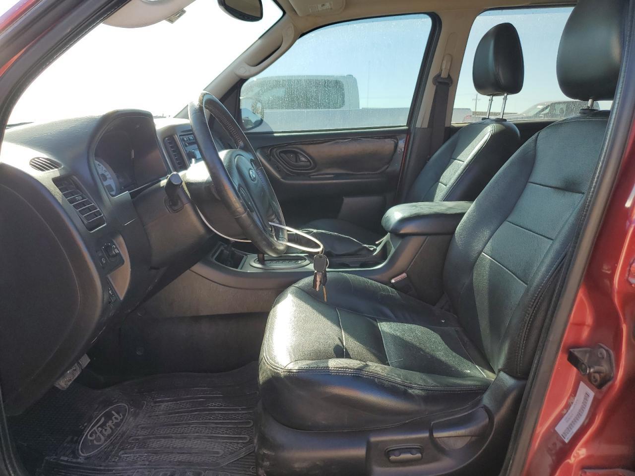 2005 Ford Escape - Image 7