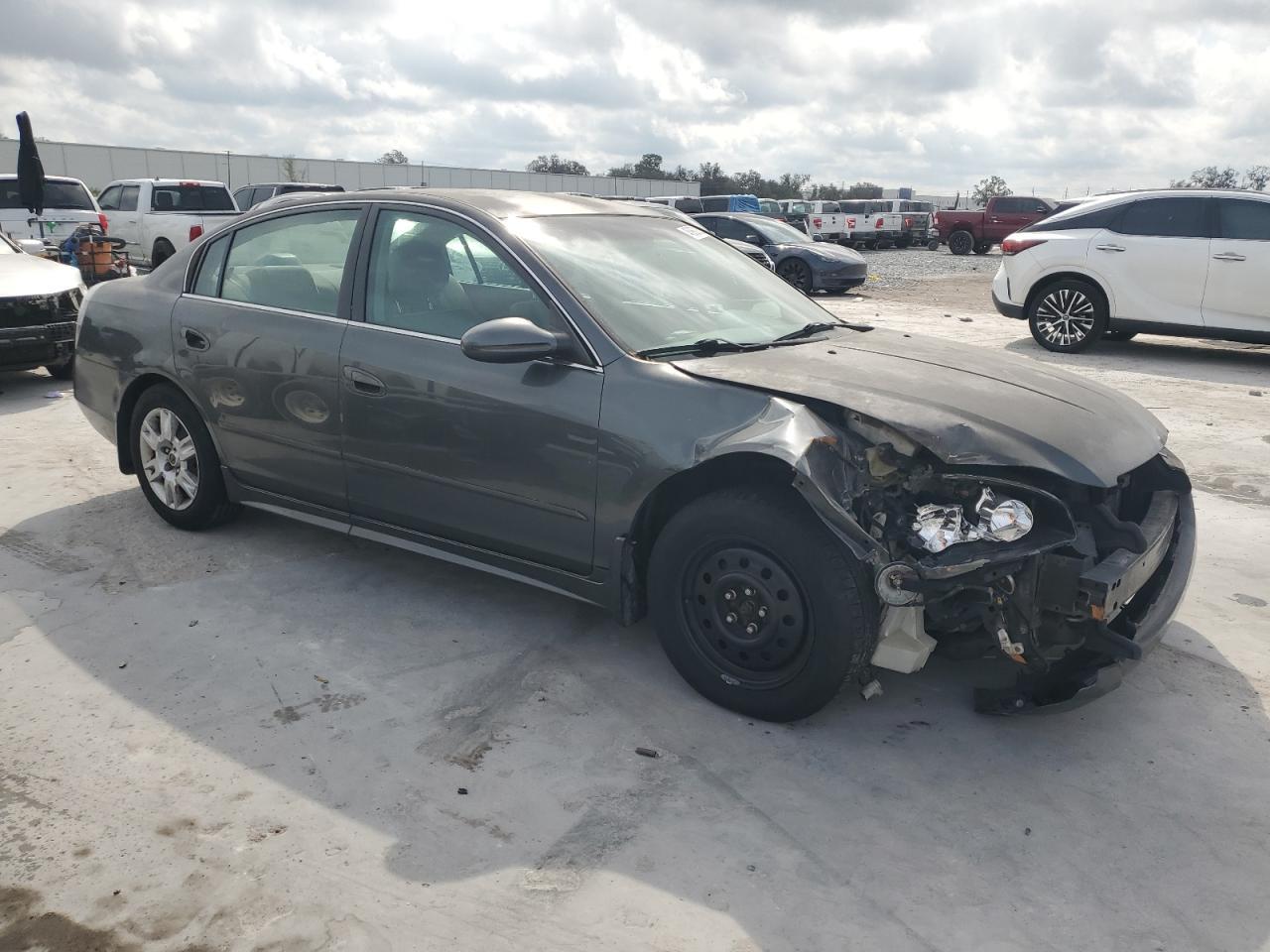 2005 Nissan Altima S - Фото 4