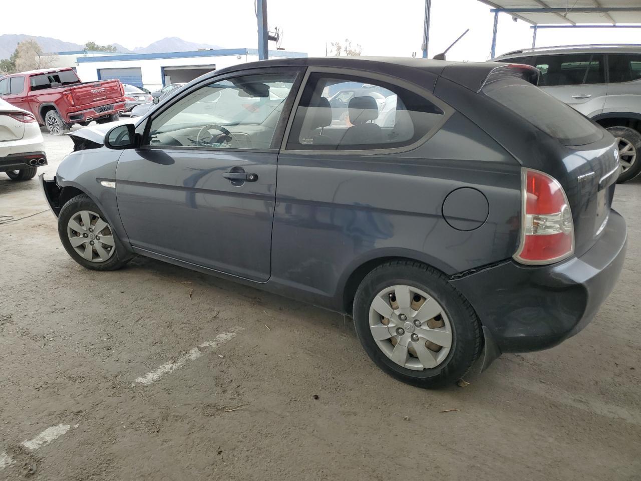 2008 Hyundai Accent Gs - Фото 2
