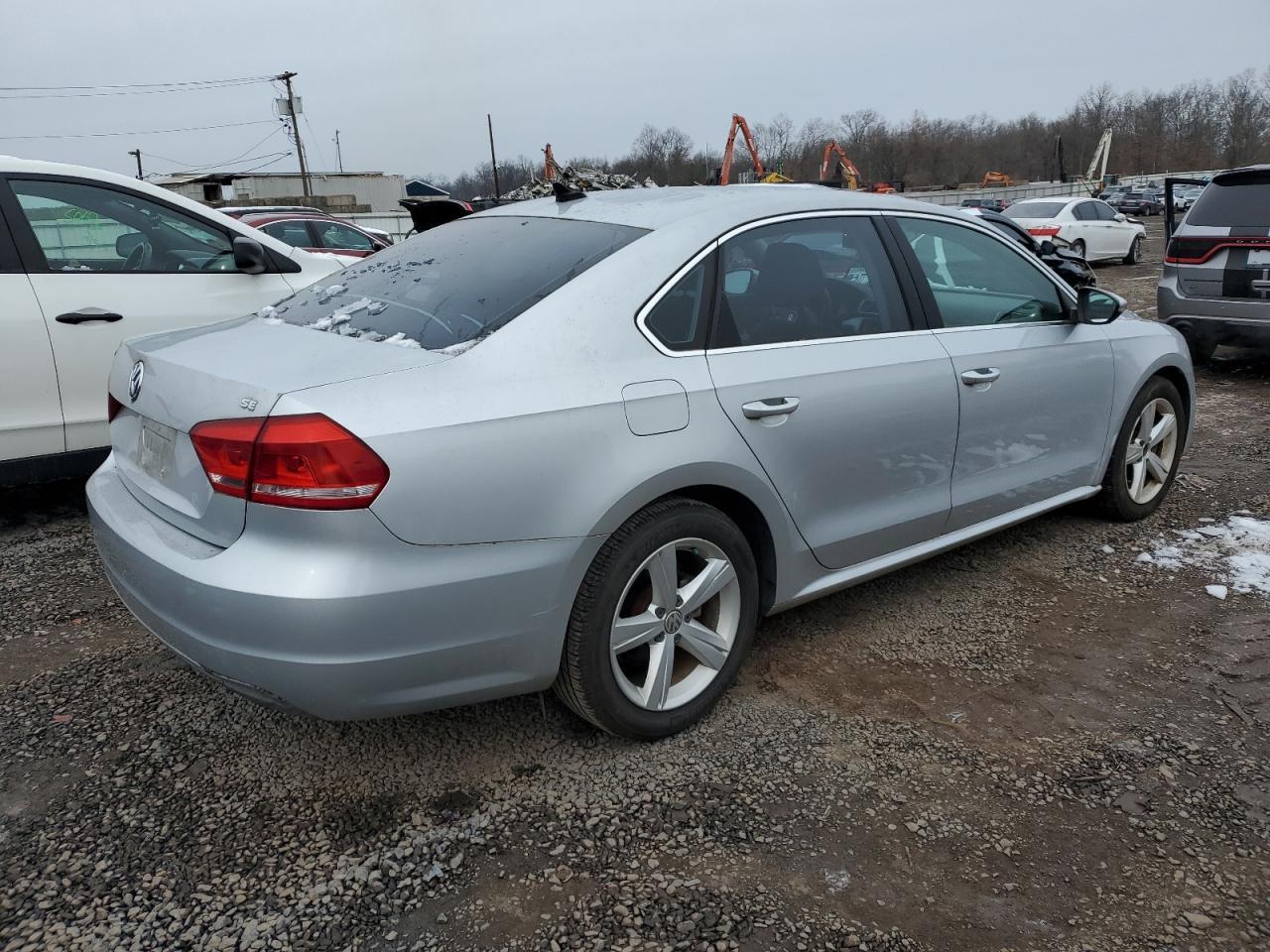2012 Volkswagen Passat Se - Фото 3