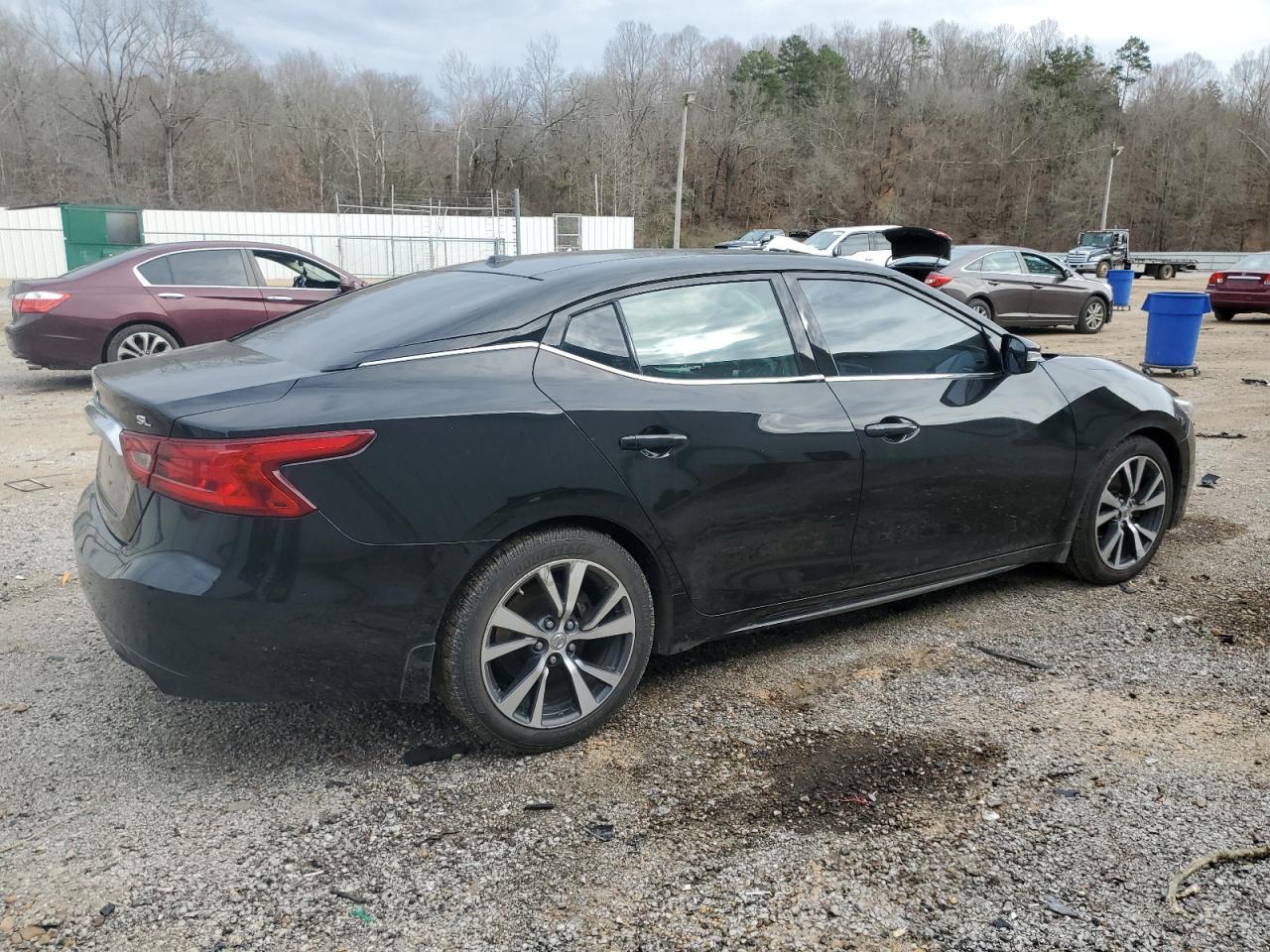 2017 Nissan Maxima 3.5S - Image 3