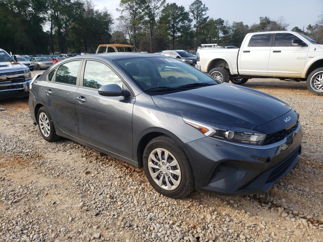 2024 Kia Forte Lx - Image 4