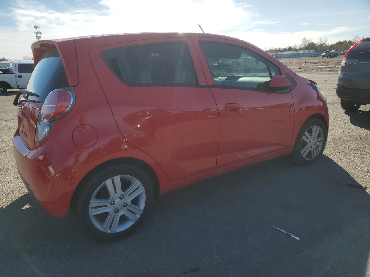 2014 Chevrolet Spark 1Lt - Фото 3
