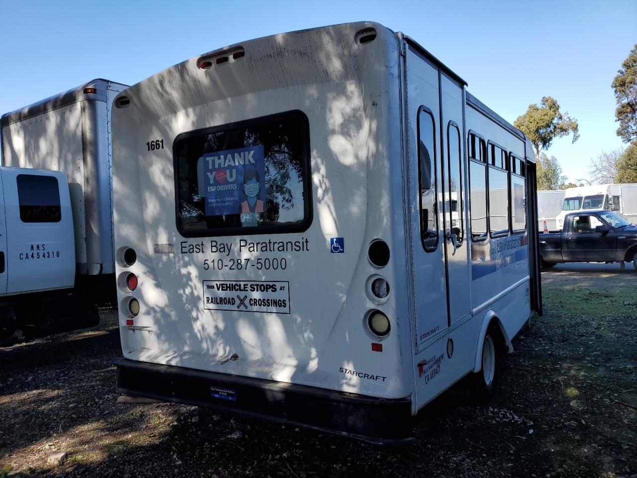 2016 Ford Econoline E450 Super Duty Cutaway Van - Фото 3