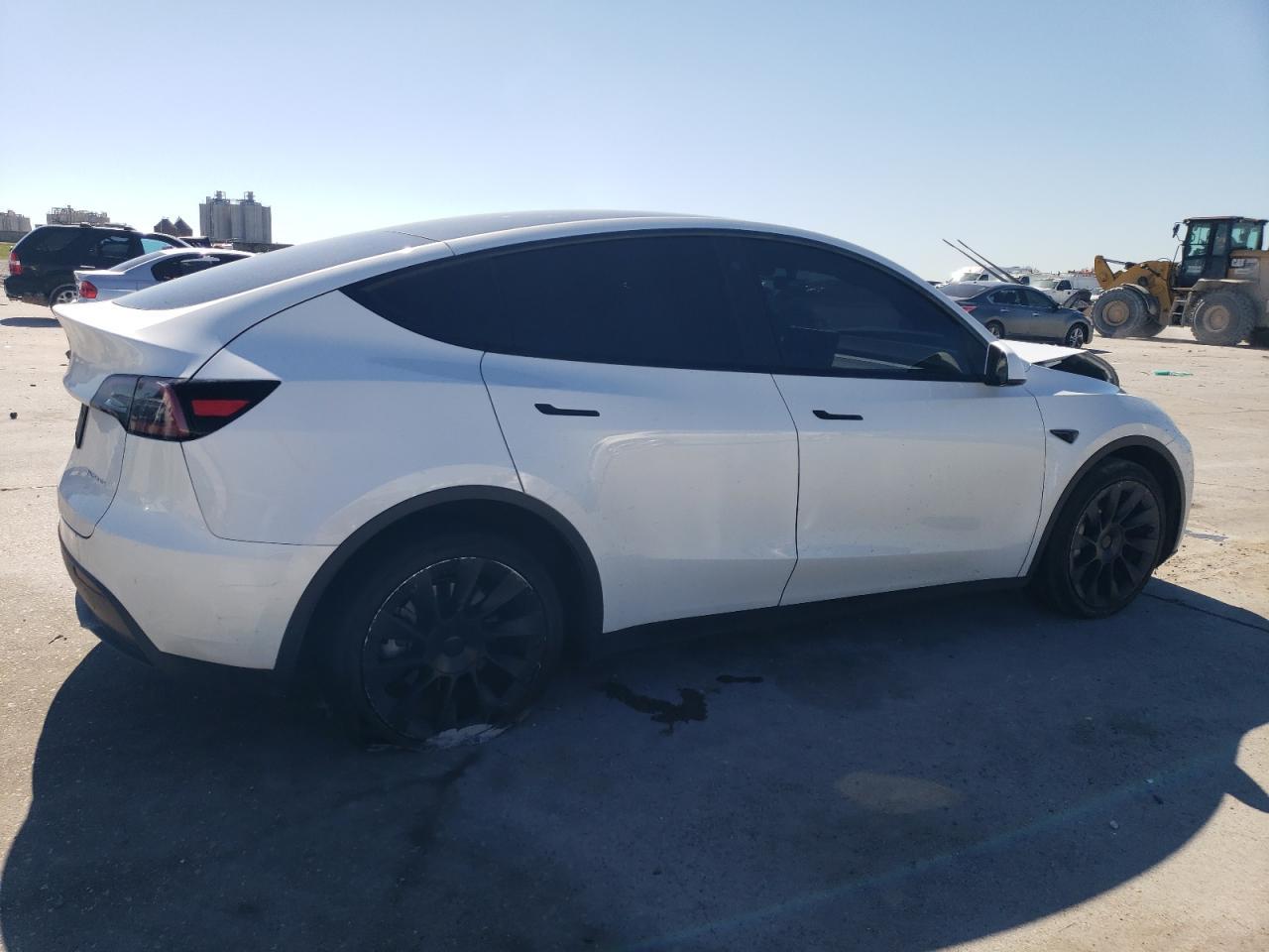2023 Tesla Model Y - Image 3