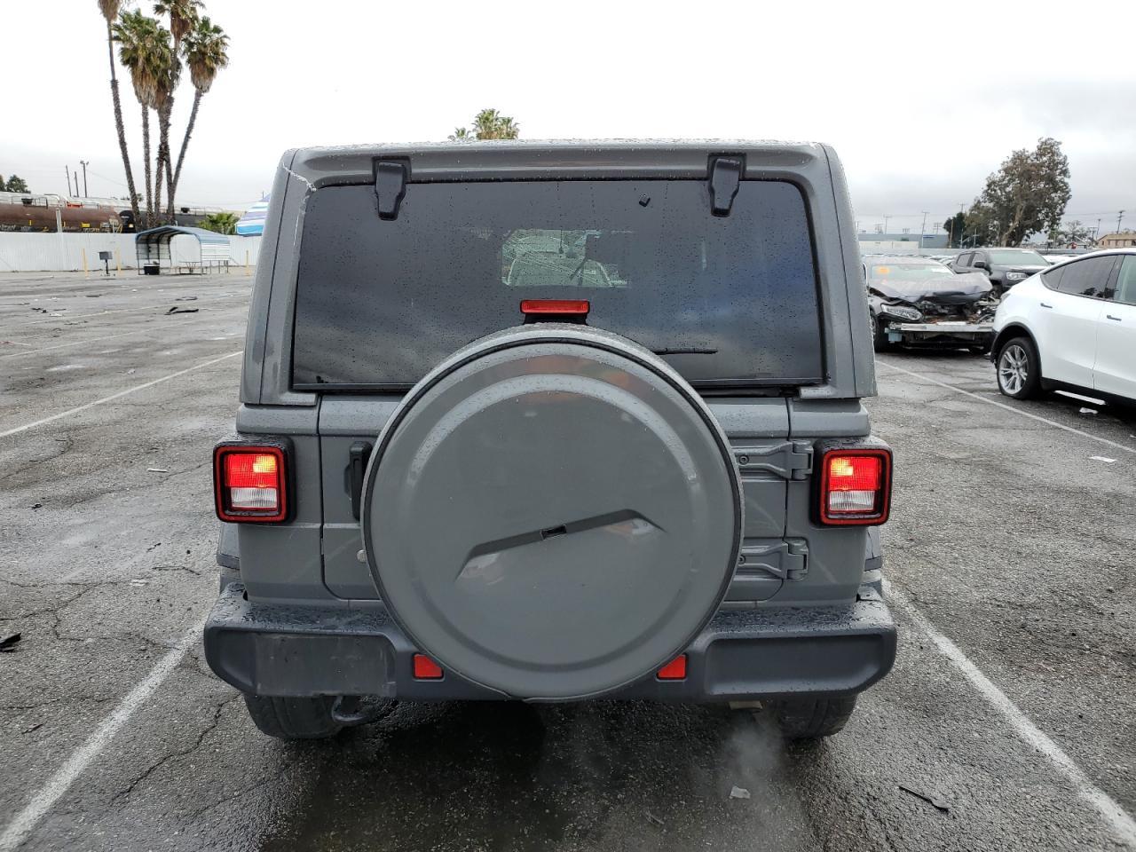 2019 Jeep Wrangler Unlimited Sahara - Фото 6