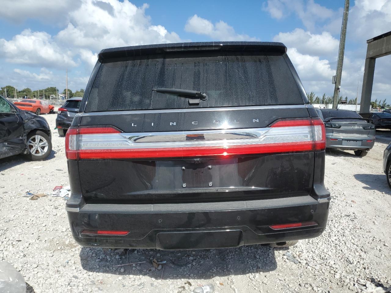 2021 Lincoln Navigator Reserve - Фото 6