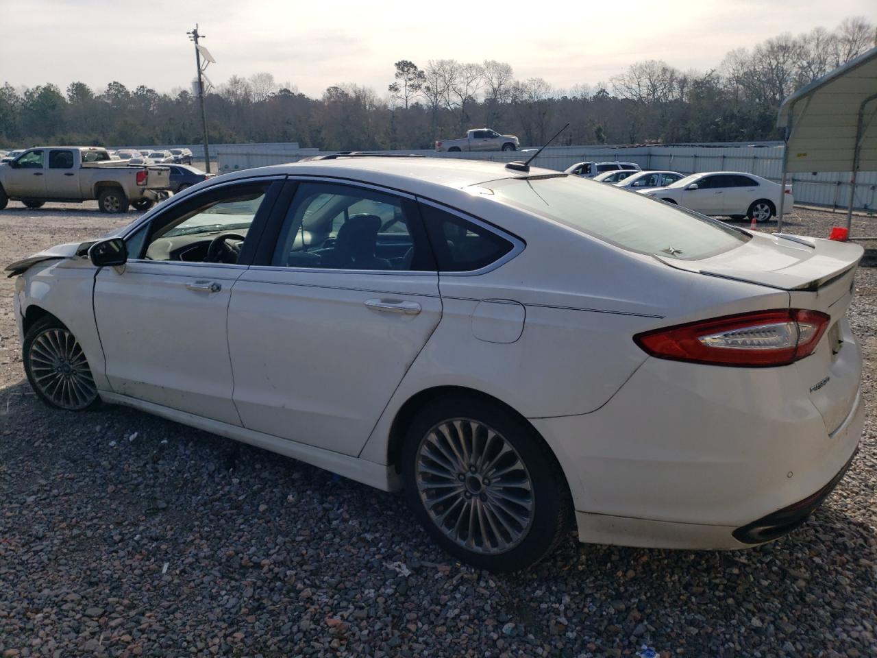 2014 Ford Fusion Titanium - Image 2