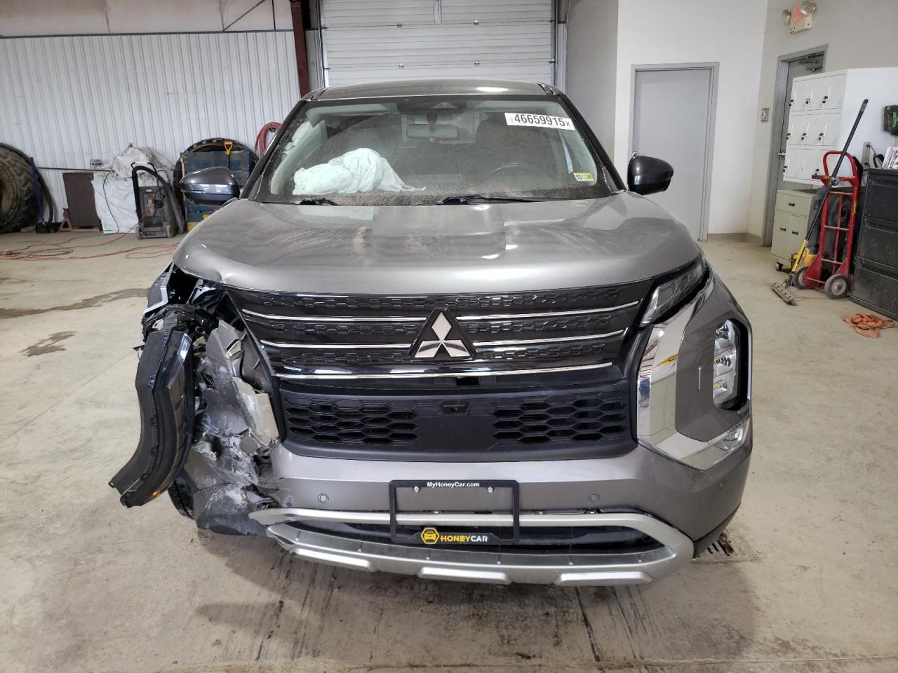 2022 Mitsubishi Outlander Se - Image 5