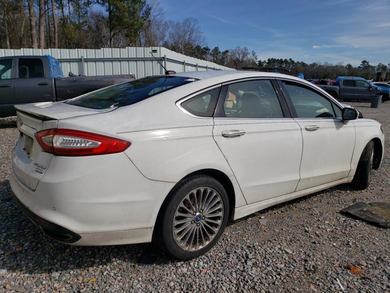 2014 Ford Fusion Titanium - Image 3