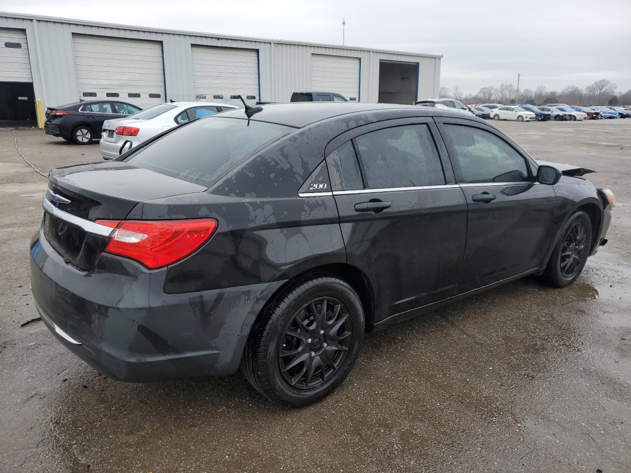 2012 Chrysler 200 Lx - Image 3