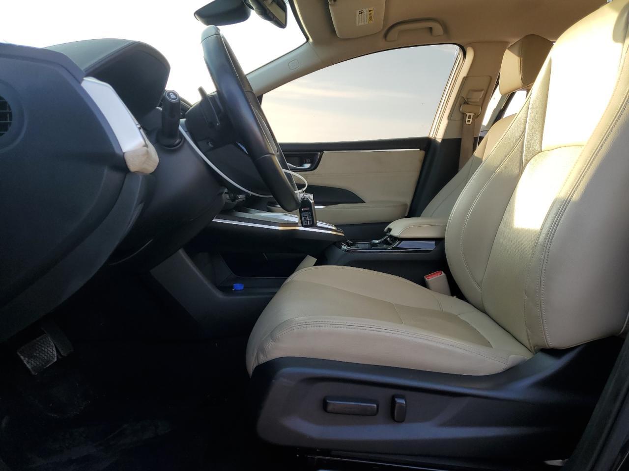 2018 Honda Clarity Touring - Image 7