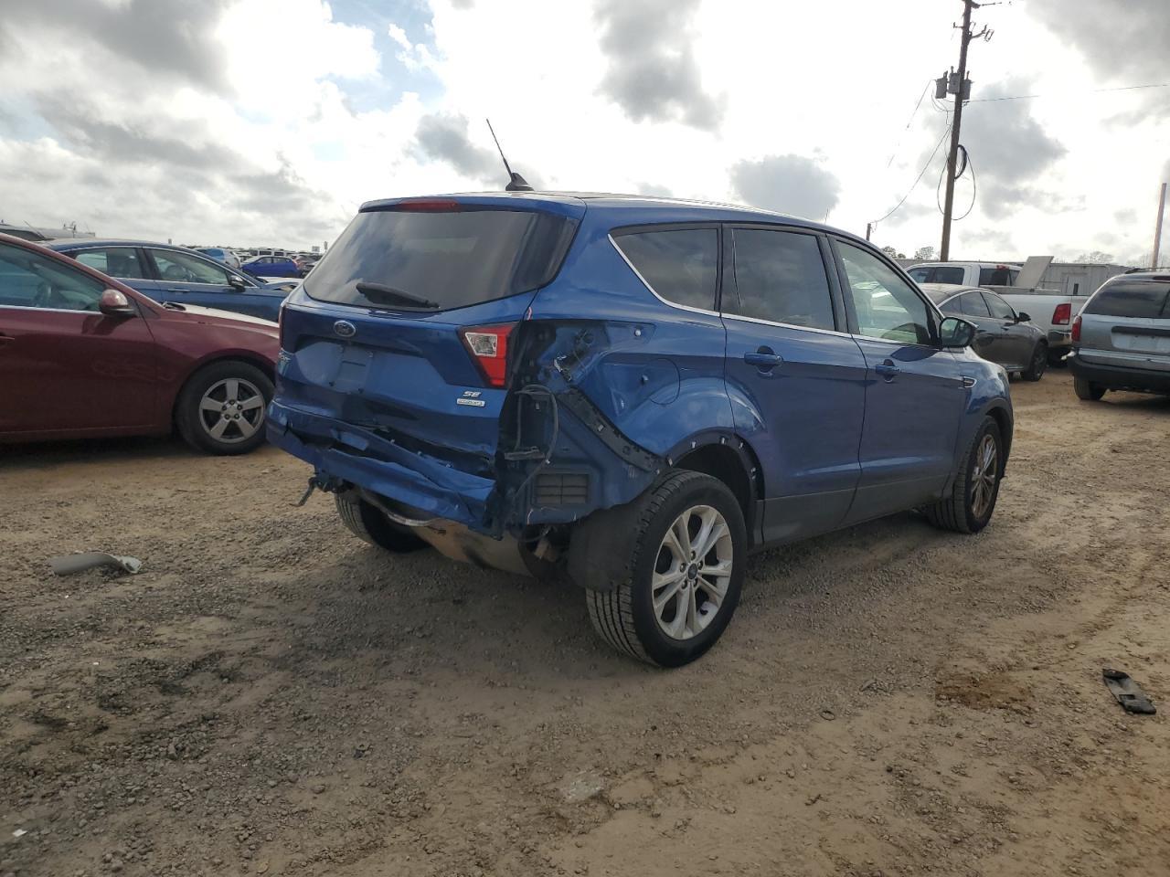 2019 Ford Escape Se - Image 3