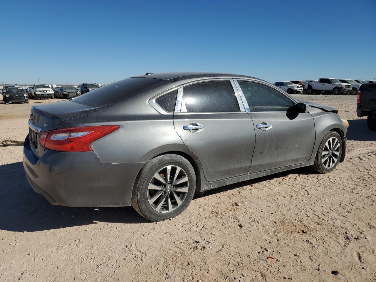 2017 Nissan Altima 2.5 - Фото 3