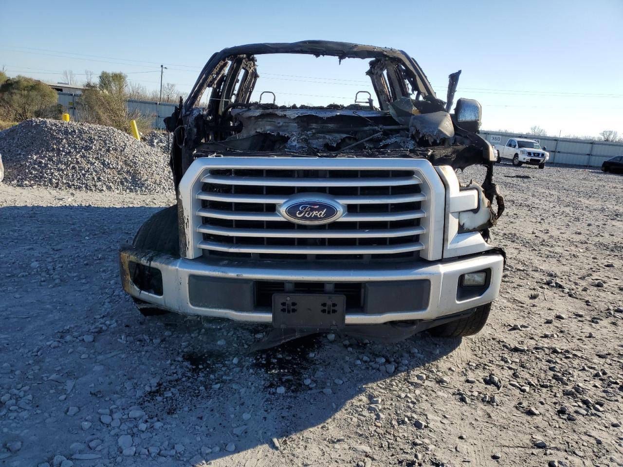 2016 Ford F150 Supercrew - Фото 5