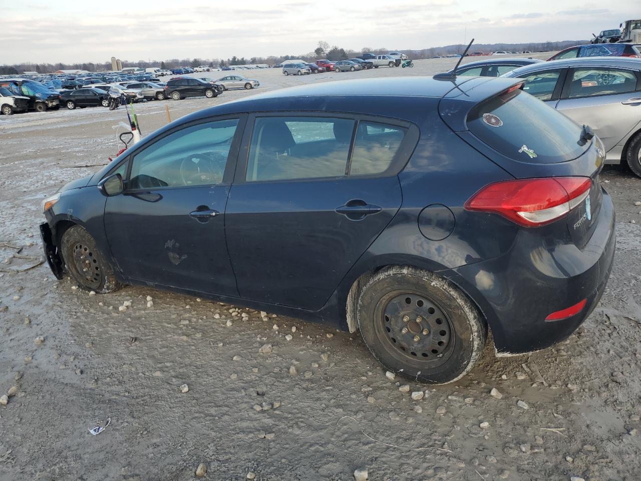 2017 Kia Forte Lx - Фото 2