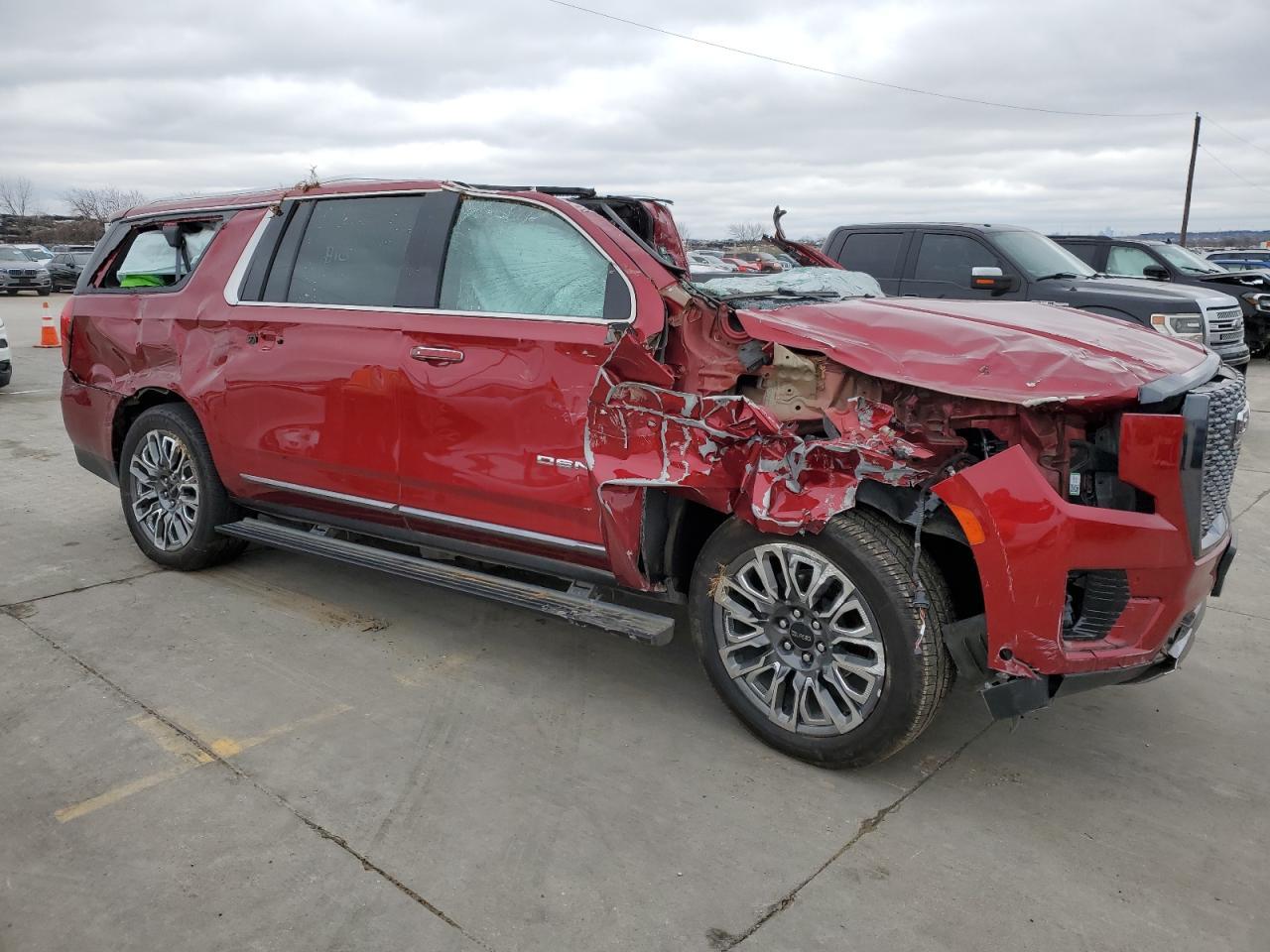2023 GMC Yukon Xl Denali Ultimate - Image 4