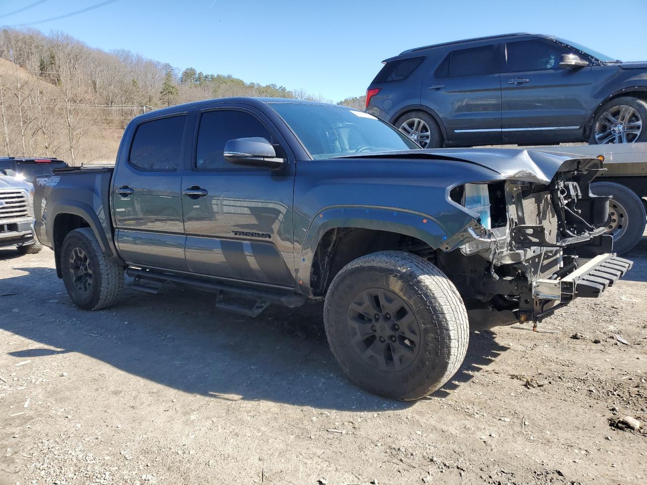 2023 Toyota Tacoma Double Cab - Image 4