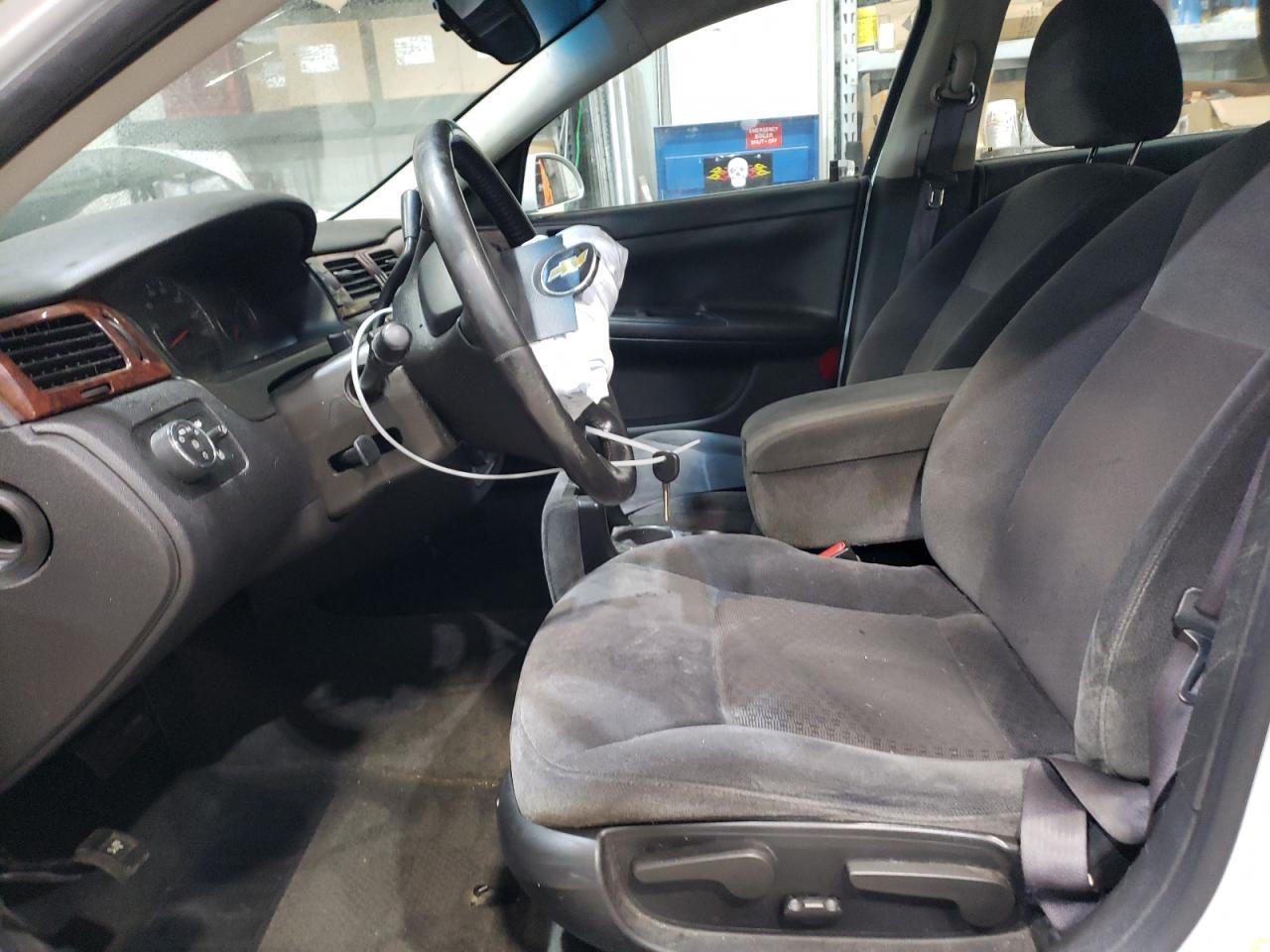 2011 Chevrolet Impala Lt - Image 7