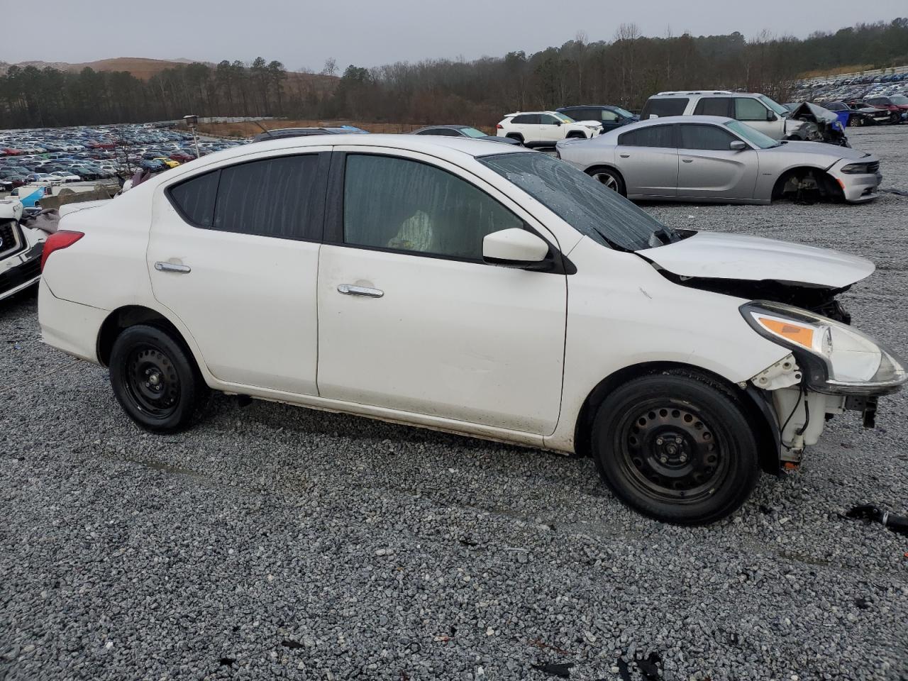 2018 Nissan Versa S - Image 4