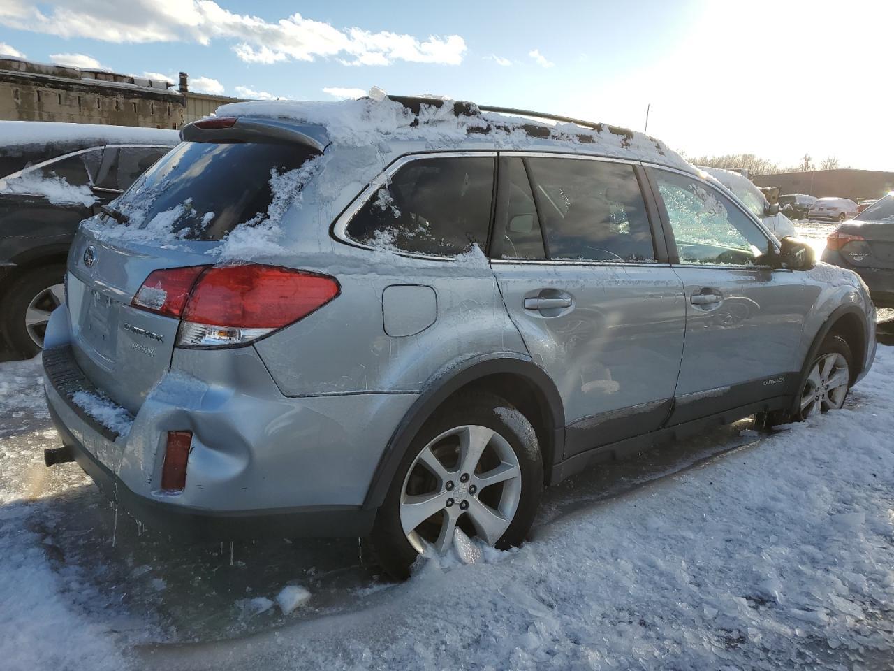 2013 Subaru Outback 2.5I Limited - Фото 3