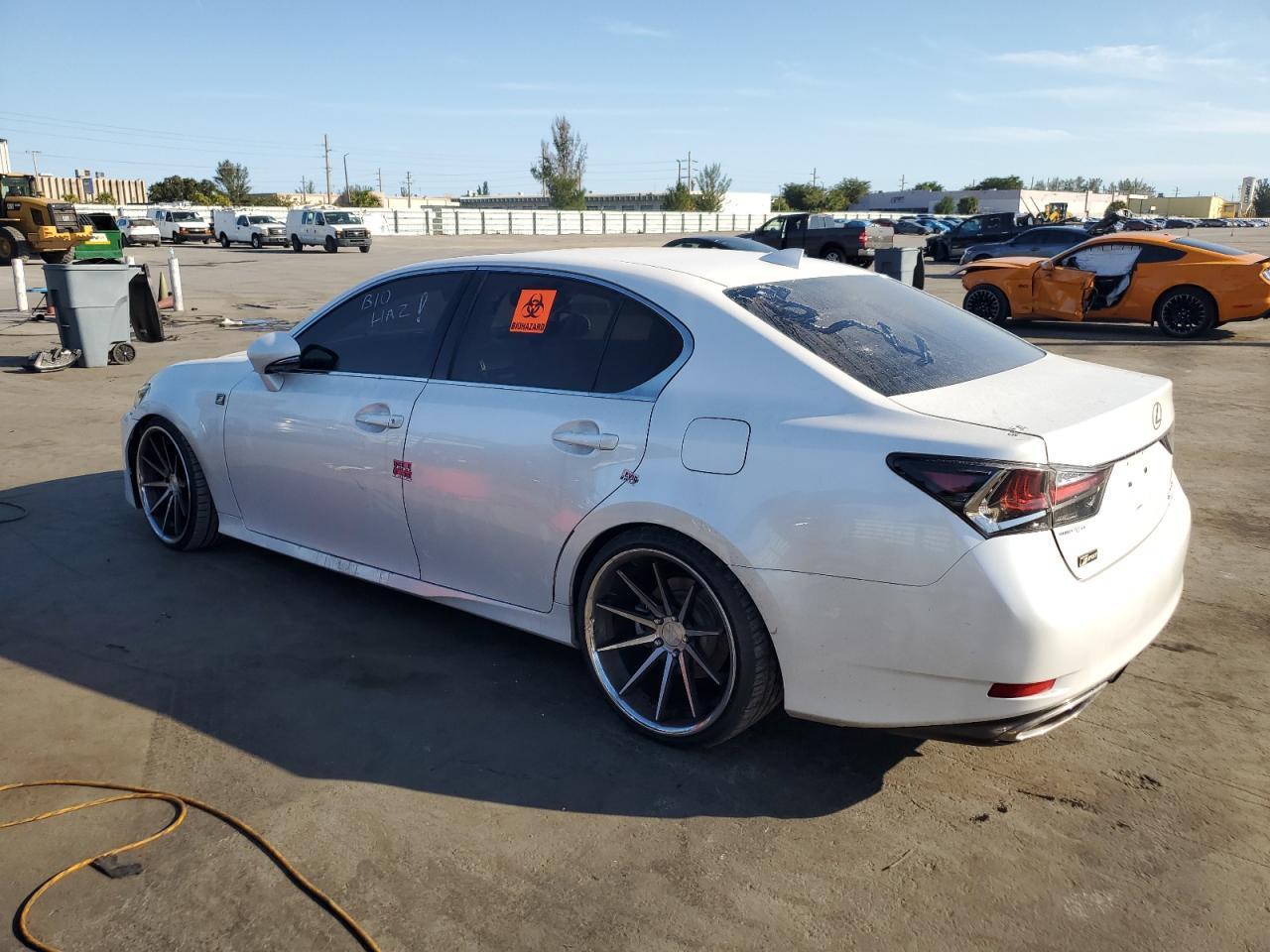 2016 Lexus Gs 200T Base - Фото 2
