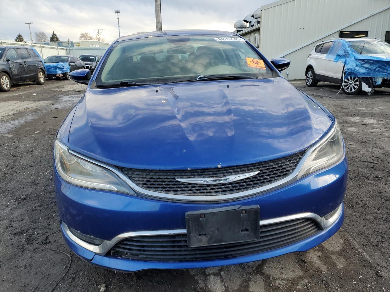 2015 Chrysler 200 Limited - Фото 5